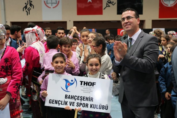 Bahçeşehir Koleji-Folklor (12)