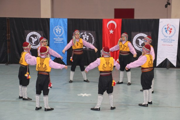 Bahçeşehir Koleji-Folklor (7)