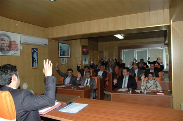 Bucak Belediye Meclisi Para Almayacak