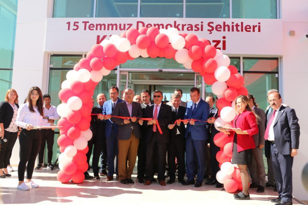 burdur-bahcesehir-okullari-15-temmuz-demokrasi-sehitleri-kultur-merkezi-acilisi-20