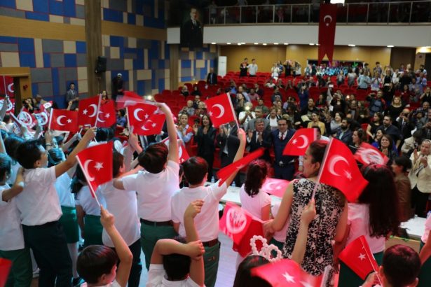 Burdur Bahçeşehir Okulları 23 Nisan (11)