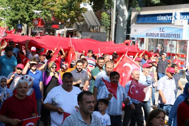 Burdur-Demokrasi-Şehitler-Mitingi-Burdurweb (2)