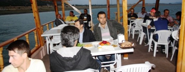 Burdur Gölü'nde Balık Keyfi