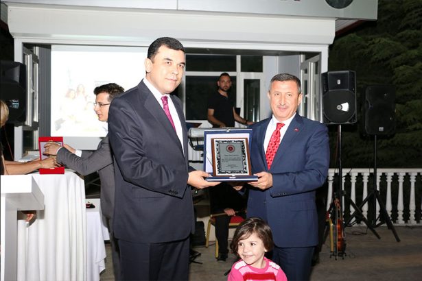 Burdur-hakim-savcilara-veda-iftari (5)
