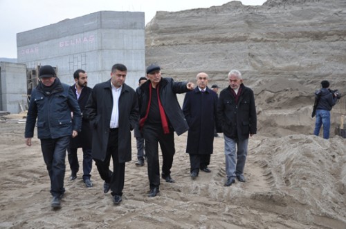 Günaydın fabrika inşaatını inceledi