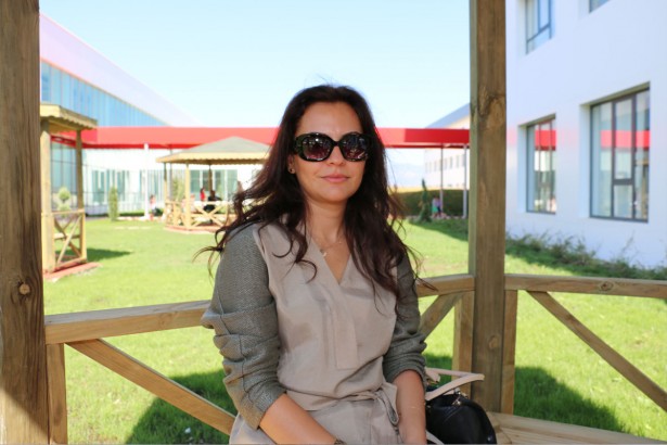 Hande Okkalı Tamparlar
