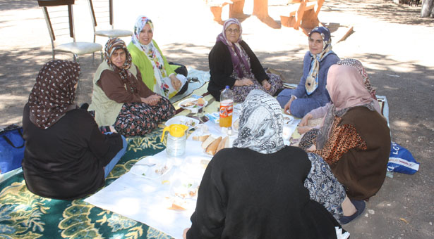 Huzurevi Sakinleri Piknik Yaptı