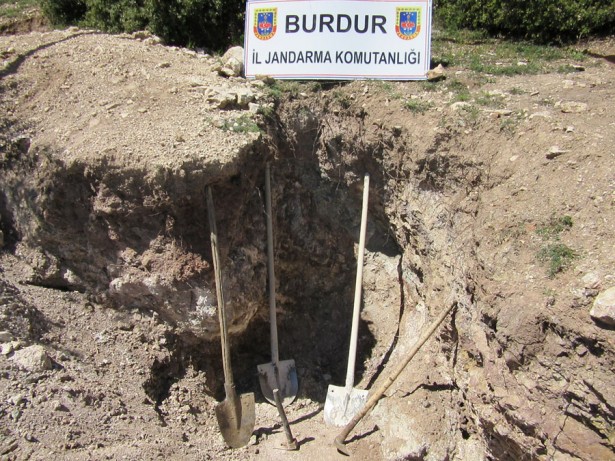 Kaçak Kazı