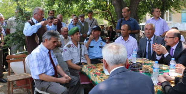 Vali Kürklü Doğanbaba Köylüleri İle Buluştu