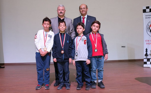 bahcesehir koleji-satranc turnuvasi3