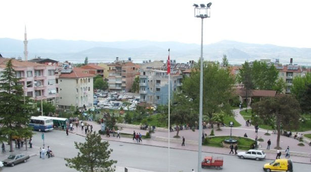 burdur cumhuriyet meydani eski hali