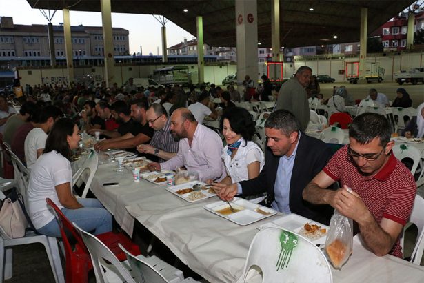 burdur-rotary-iftar (4)