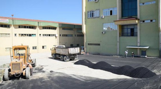 burdur ticaret borsası otoparkı