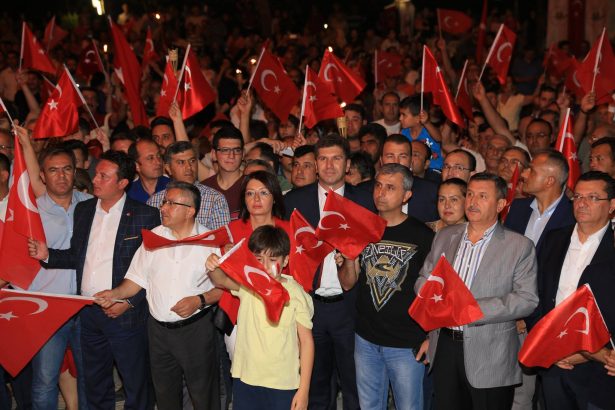cumhuriyet-demokrasi-yuruyusu (2)