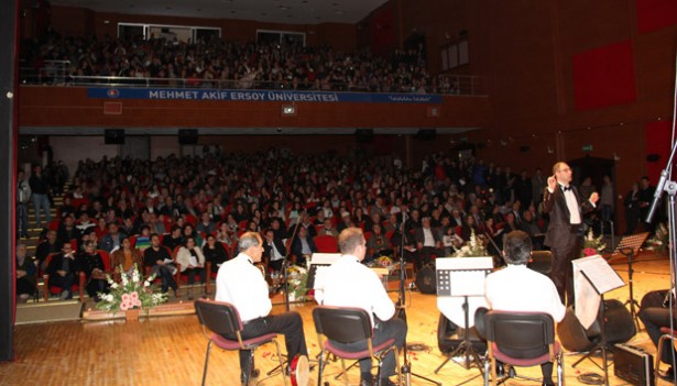 istanbul sarkilari konserine yogun ilgi_1
