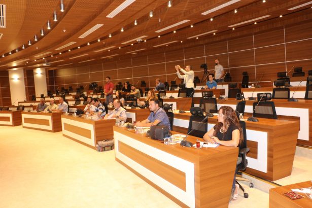 maku-basin-toplanti-23-08-2016-burdurweb-1