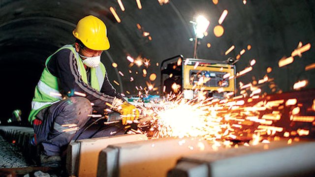 100 Bin Taşeron İşçiye Kadro Müjdesi! İşte Detaylar ve Beklenen Düzenlemeler