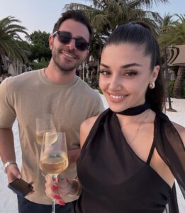 Hande Erçel ile Hakan Sabancı ayrıldı
