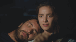 Herkes “Taşacak Bu Deniz”in Eleni’si Ava Yaman’ın yeteneğini konuşuyor