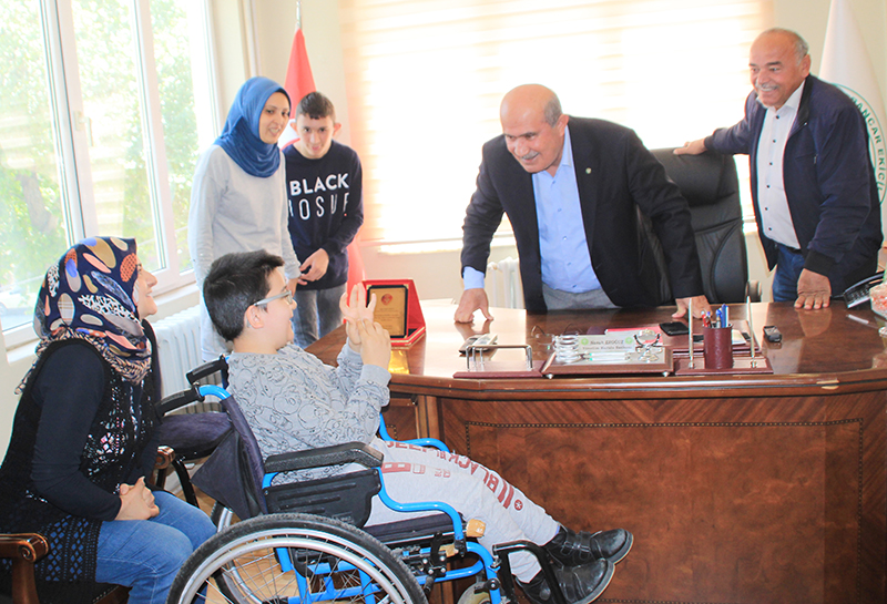 Çiftçi kuruluşu Pancar Ekicileri kooperatifinden örnek davranış