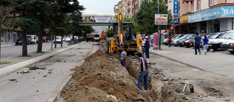 Altyapı çalışmaları sürüyor