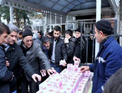 Belediye kandil simidi dağıttı