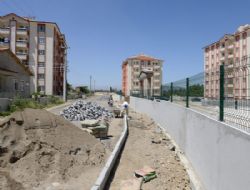 Davrazkent asfaltlanıyor