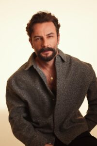 Gökberk Demirci “Rüya Gibi”de