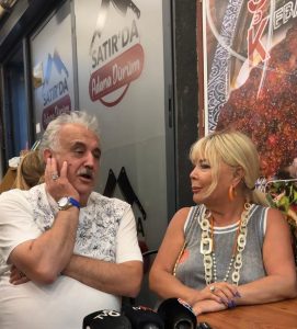 Safiye Soyman ve Faik Öztürk’ten Bodrum Fiyatlarına Esprili Yorum!