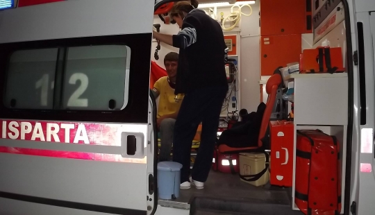 Otomobil Köprüden Aşağı Uçtu