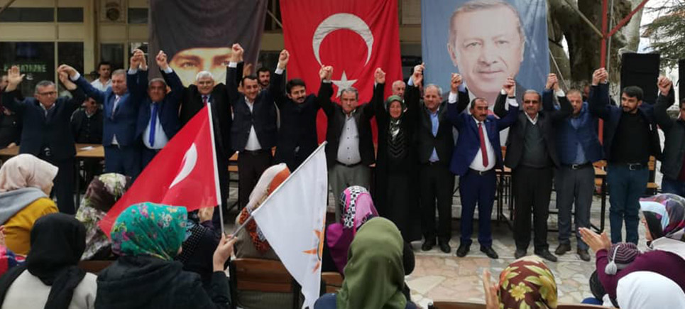 AK Parti’den ilçe adaylarına tam destek