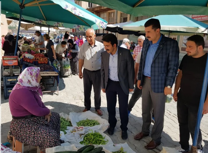 Başkan Mengi’den cuma pazarı çıkarması