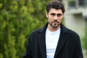 Ali Öner “Sahipsizler”den “Taşacak Ha Deniz”e transfer oldu