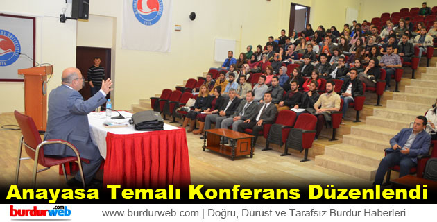 Anayasa Temalı Konferans Düzenlendi