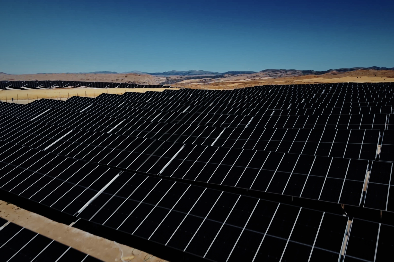 Astronergy, Türk Telekom’un Güneş Enerjisi Projesine TOPCon Güneş Panelleri ile Katkı Sağlıyor
