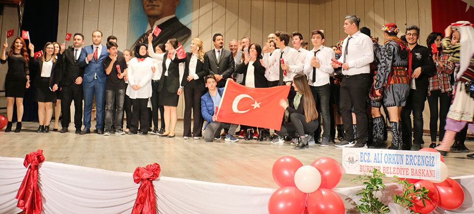 Özel Avşar Temel Lisesi’nden anlamlı 18 Mart etkinliği