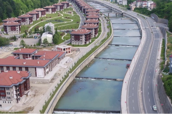 Bakan Yumaklı: "600 Milyon Dolarlık Bir Kaynakla Ülkemizin Dört Bir Tarafında Taşkın Kontrol Tesisleri İnşa Edeceğiz"