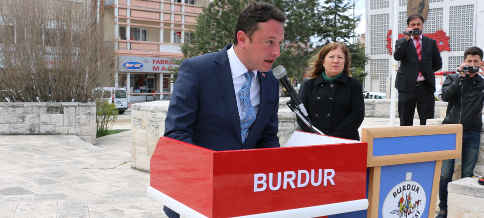 Başkan Ayten, Müdür Bayram’a Seslendi