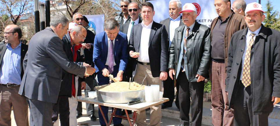Başbuğ için Helva Dağıtıldı