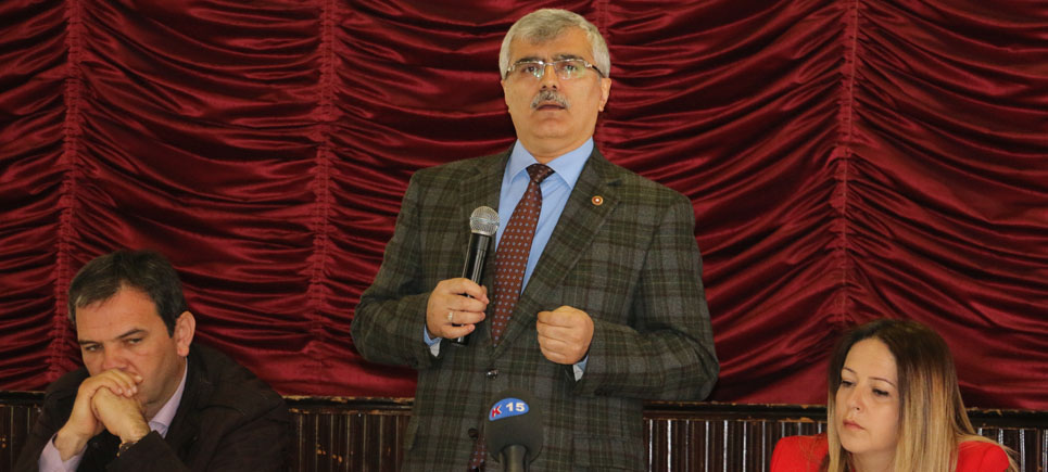 Milletvekili Özçelik Gazetecilere Veda Etti