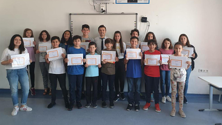 Bahçeşehir Koleji’nde karne heyecanı