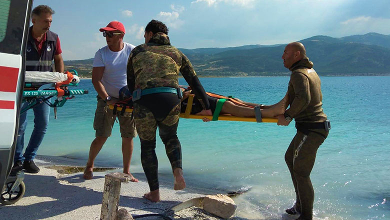 Yüzmek için girdiği Salda Gölü’nde boğuldu
