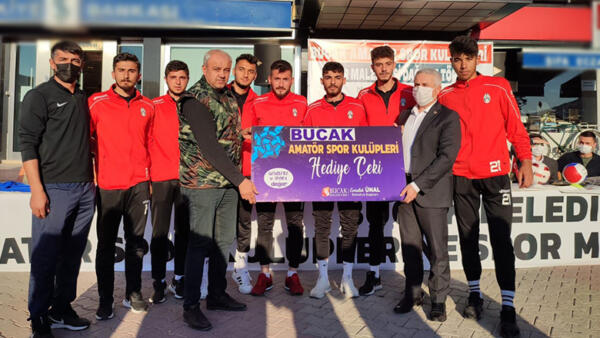 Bucak Belediyesinden Amatör Spor Kulüplerine Destek