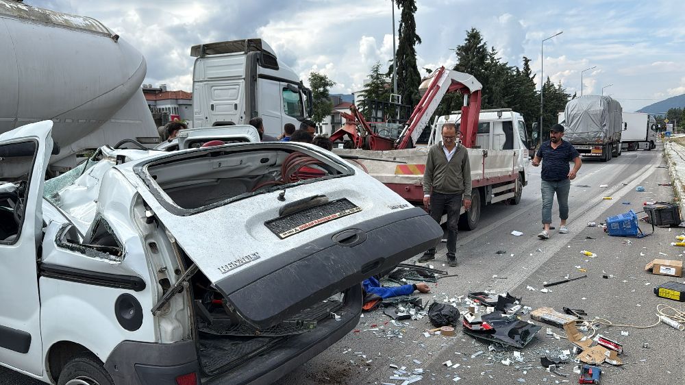Burdur’da feci trafik kazası