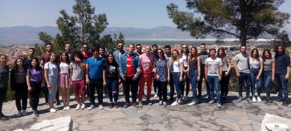 Burdur ADD’den 23 Nisan etkinliği