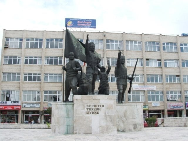 Burdur Cumhuriyet Meydanı