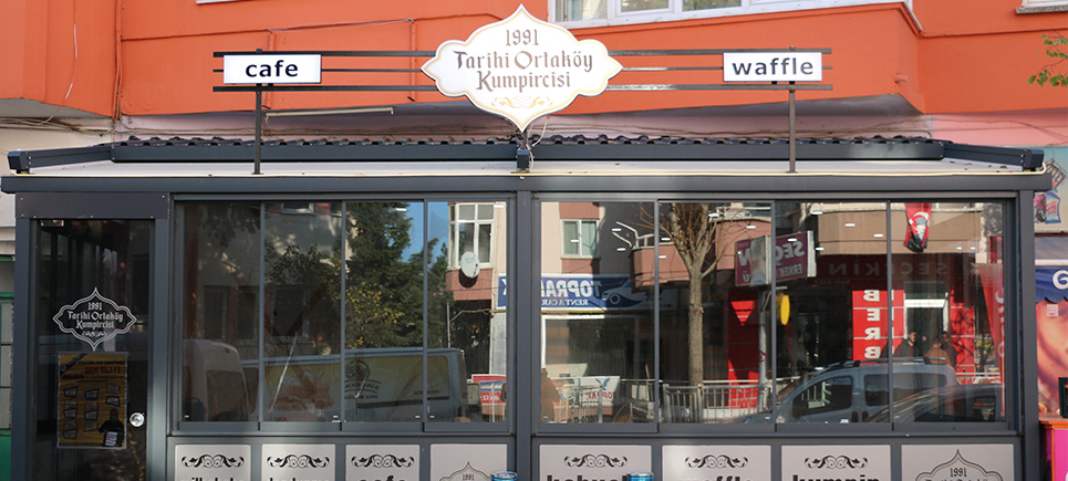 Ortaköy’ün kumpir ve waffle lezzeti Burdur’da