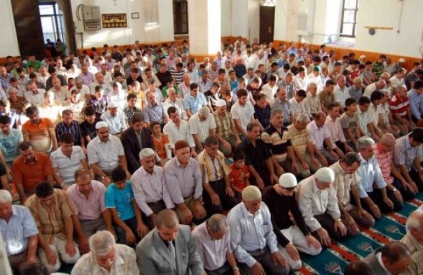 İllere Göre Bayram Namazı Saatleri Açıklandı!