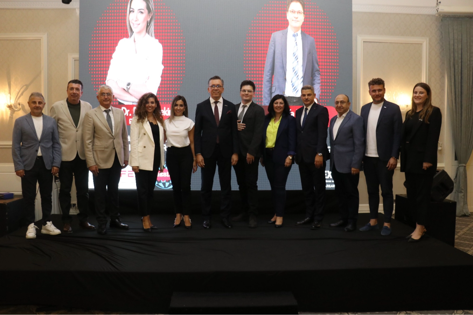 Bursa'da "Para Piyasaları" ve "Toprak Yatırımı" Masaya Yatırıldı