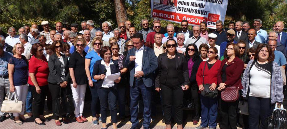 CHP’den Müdür Mahmut Bayram aleyhine imza kampanyası